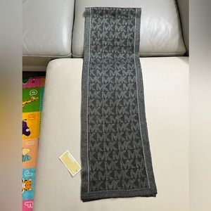 NWT - Michael Kors Logo Scarf ( we have a beanie to match)